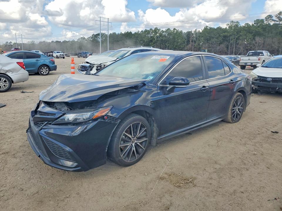2023 Toyota Camry მანქანა იყიდება აუქციონზე, vin: 4T1G11AKXPU777169, აუქციონის ნომერი: 77170065