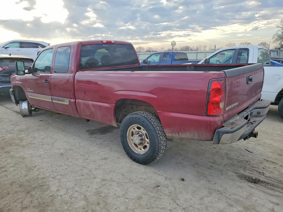 Продаж на аукціоні авто 2005 Chevrolet Silverado, vin: 1GCHC29225E203055, номер лоту: 77392785