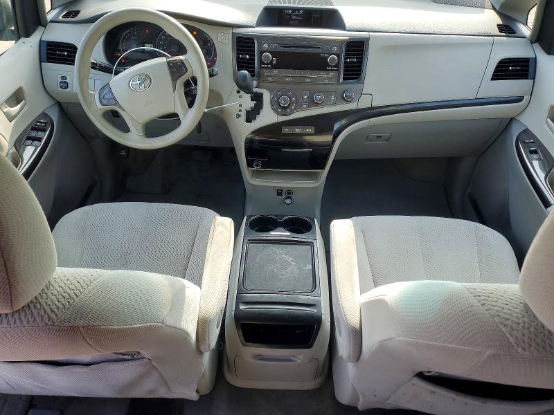 78076735 :رقم المزاد ، 5TDKK3DC5CS245807 vin ، 2012 Toyota Sienna مزاد بيع
