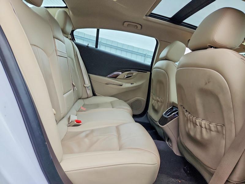 78033445 :رقم المزاد ، 1G4GD5G3XFF146116 vin ، 2015 Buick Lacrosse مزاد بيع