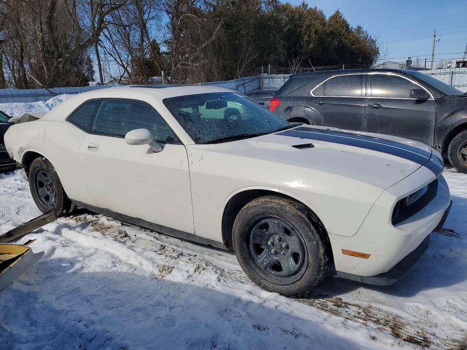 75476645 :رقم المزاد ، 2B3CJ4DV1AH185231 vin ، 2010 Dodge Challenger مزاد بيع