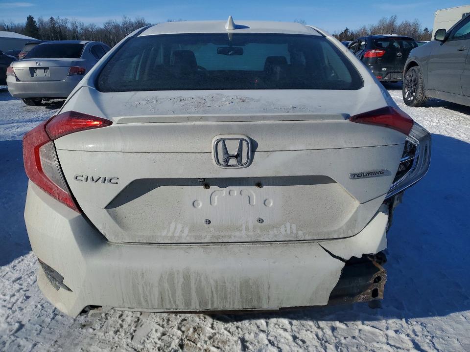 77107325 :رقم المزاد ، 2HGFC1F96JH104102 vin ، 2018 Honda Civic مزاد بيع