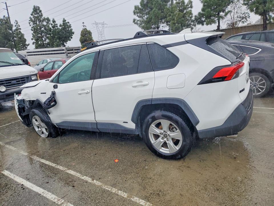 Продажа на аукционе авто 2021 Toyota Rav4, vin: 4T3LWRFV1MU031035, номер лота: 77782785