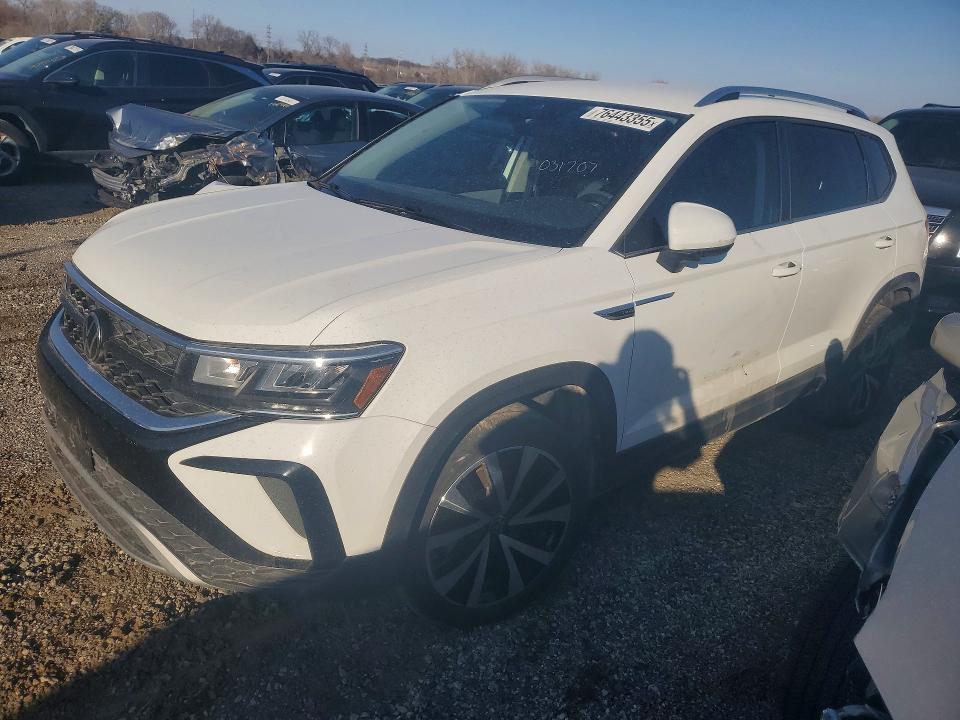 Продажа на аукционе авто 2024 Volkswagen Taos, vin: 3VVSX7B20RM031207, номер лота: 76443355