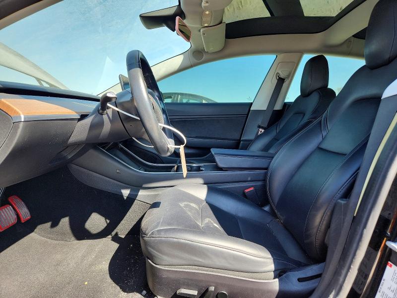 79383335 :رقم المزاد ، 5YJ3E1EA4JF020910 vin ، 2018 Tesla Model 3 مزاد بيع