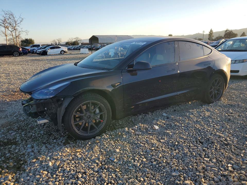 2021 Tesla Model 3 მანქანა იყიდება აუქციონზე, vin: 5YJ3E1EB0MF047924, აუქციონის ნომერი: 76268725