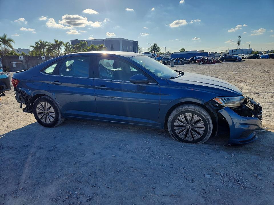 2020 Volkswagen Jetta მანქანა იყიდება აუქციონზე, vin: 3VWCB7BUXLM053982, აუქციონის ნომერი: 76530495
