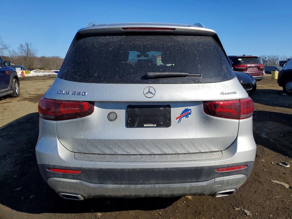 Продажа на аукционе авто 2021 Mercedes-benz Glb, vin: W1N4M4HB2MW095210, номер лота: 77027565