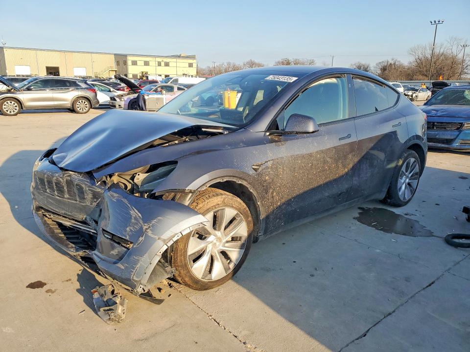 2023 Tesla Model Y მანქანა იყიდება აუქციონზე, vin: 7SAYGAEE9PF901214, აუქციონის ნომერი: 75043135