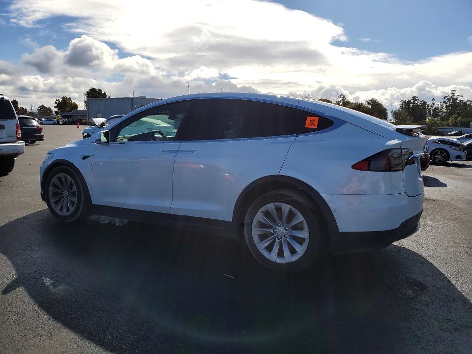 Продаж на аукціоні авто 2019 Tesla Model X, vin: 5YJXCAE29KF189886, номер лоту: 78176095
