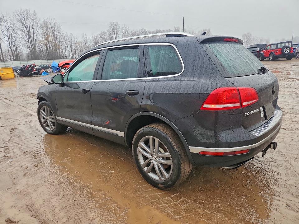78230455 :رقم المزاد ، WVGEP9BP0GD005360 vin ، 2016 Volkswagen Touareg مزاد بيع