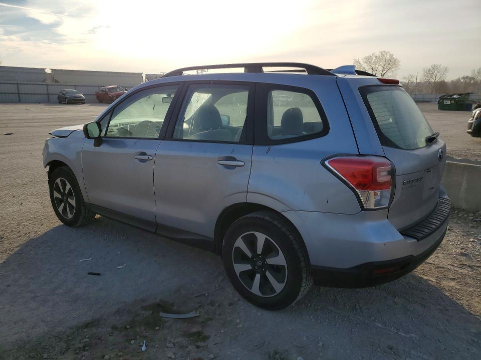 2018 Subaru Forester მანქანა იყიდება აუქციონზე, vin: JF2SJABCXJH585127, აუქციონის ნომერი: 77187125