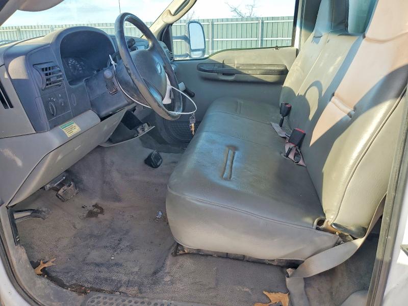 2006 Ford F550 Super მანქანა იყიდება აუქციონზე, vin: 1FDAF56P56ED35606, აუქციონის ნომერი: 75950005