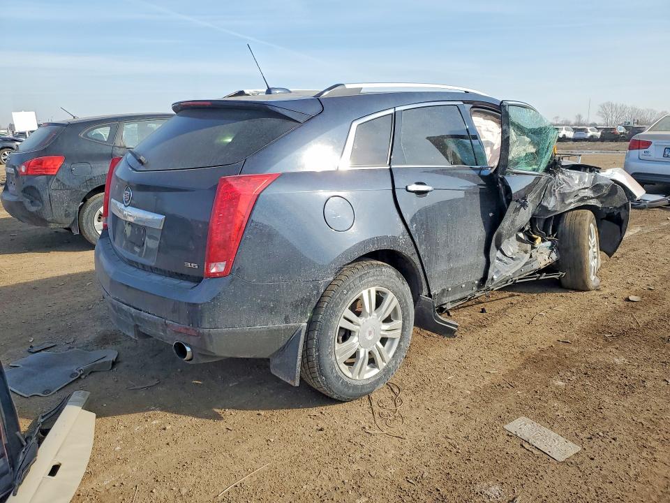 76467085 :رقم المزاد ، 3GYFNEE38FS524133 vin ، 2015 Cadillac Srx مزاد بيع