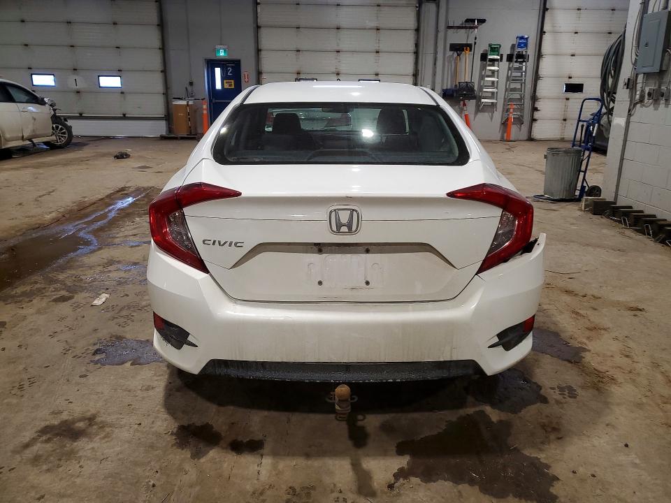 76532865 :رقم المزاد ، 2HGFC2F53JH032651 vin ، 2018 Honda Civic مزاد بيع