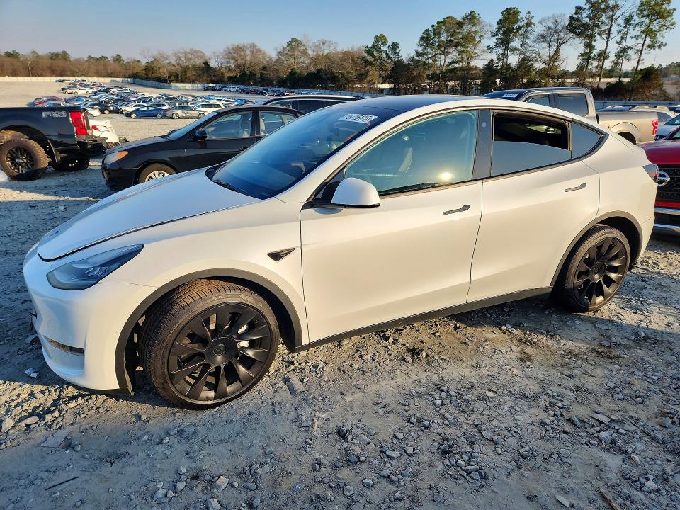Продажа на аукционе авто 2022 Tesla Model Y, vin: 7SAYGDEEXNF364089, номер лота: 76716125