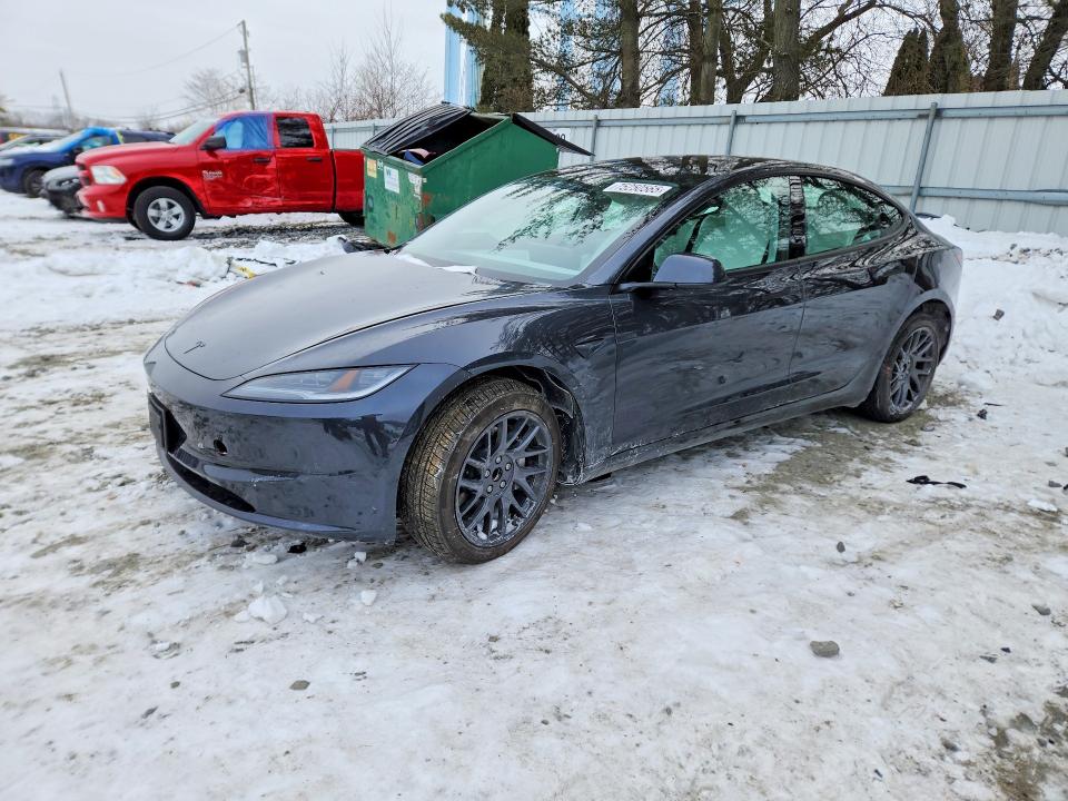 2026 Tesla Model 3 მანქანა იყიდება აუქციონზე, vin: 5YJ3E1EA5TF135308, აუქციონის ნომერი: 75250565