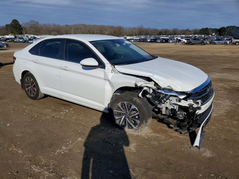 76138645 :رقم المزاد ، 3VW5M7BU2RM065832 vin ، 2024 Volkswagen Jetta مزاد بيع