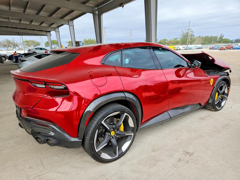 76170325 :رقم المزاد ، ZSG06VTA2S0314818 vin ، 2025 Ferrari Purosangue مزاد بيع