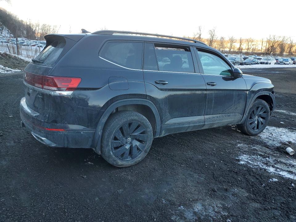 2024 Volkswagen Atlas მანქანა იყიდება აუქციონზე, vin: 1V2KR2CA3RC547725, აუქციონის ნომერი: 77271645