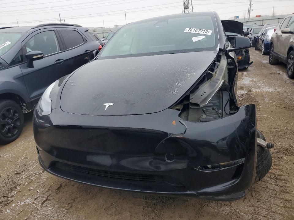 76167915 :رقم المزاد ، 7SAYGAEE8PF632350 vin ، 2023 Tesla Model Y مزاد بيع