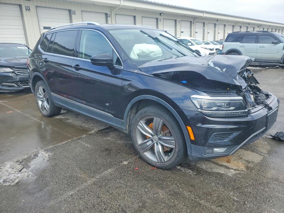 Auction sale of the 2018 Volkswagen Tiguan, vin: 3VV5B7AX0JM002058, lot number: 75652295
