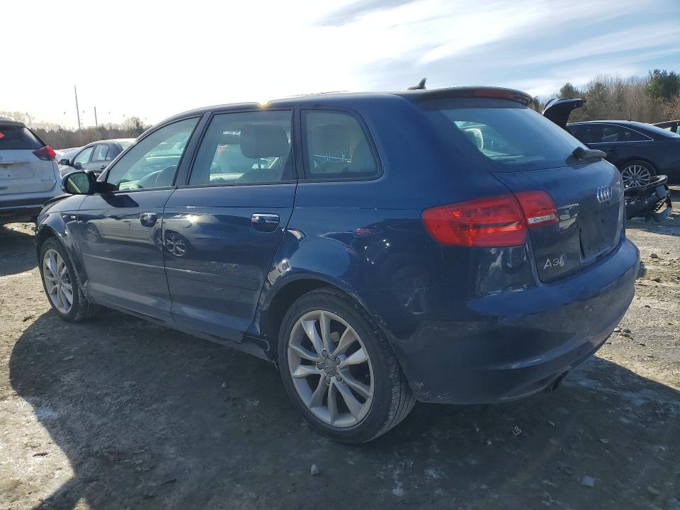 73015965 :رقم المزاد ، WAUBJAFM7CA056311 vin ، 2012 Audi A3 مزاد بيع