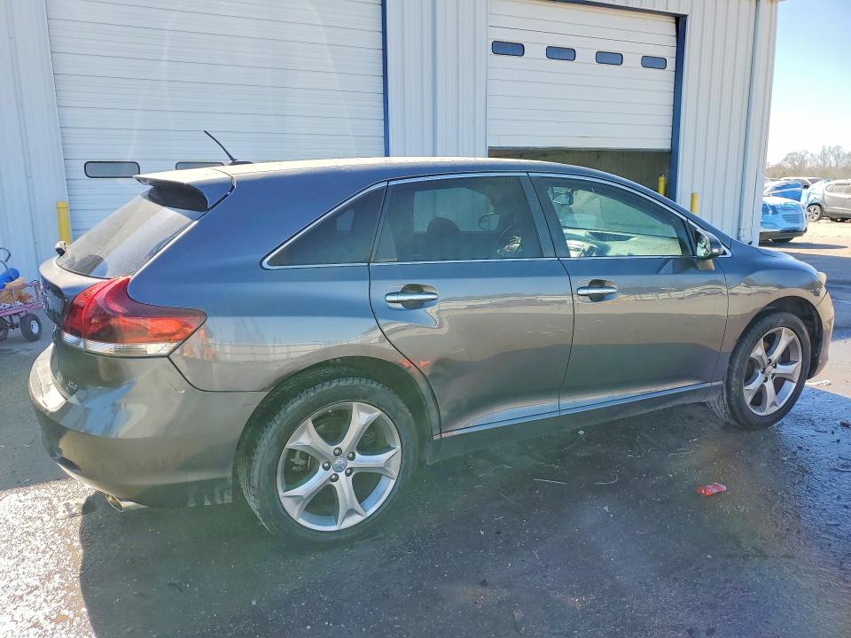 77017925 :رقم المزاد ، 4T3ZK3BB5DU058673 vin ، 2013 Toyota Venza مزاد بيع