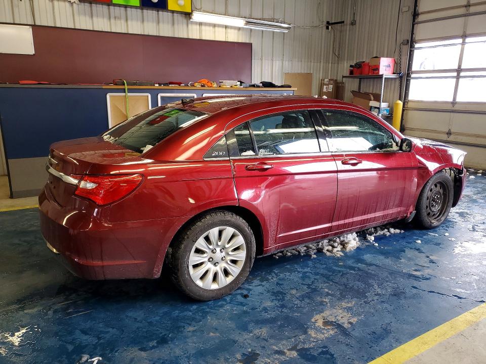 76345975 :رقم المزاد ، 1C3CCBAB6CN320581 vin ، 2012 Chrysler 200 مزاد بيع