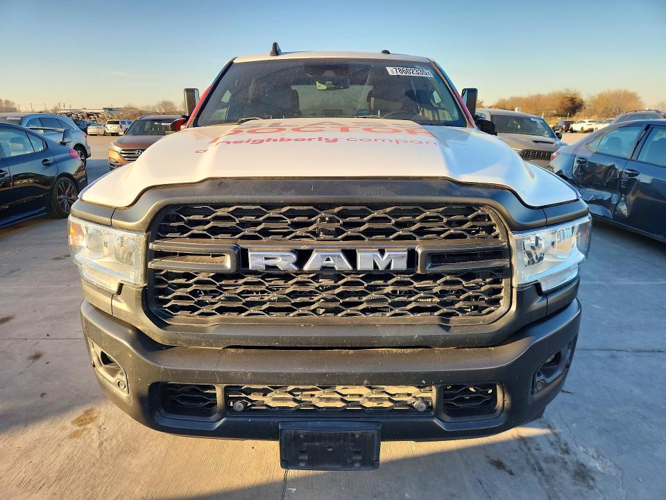 78602335 :رقم المزاد ، 3C6UR4HJ7NG137216 vin ، 2022 Ram 2500 مزاد بيع