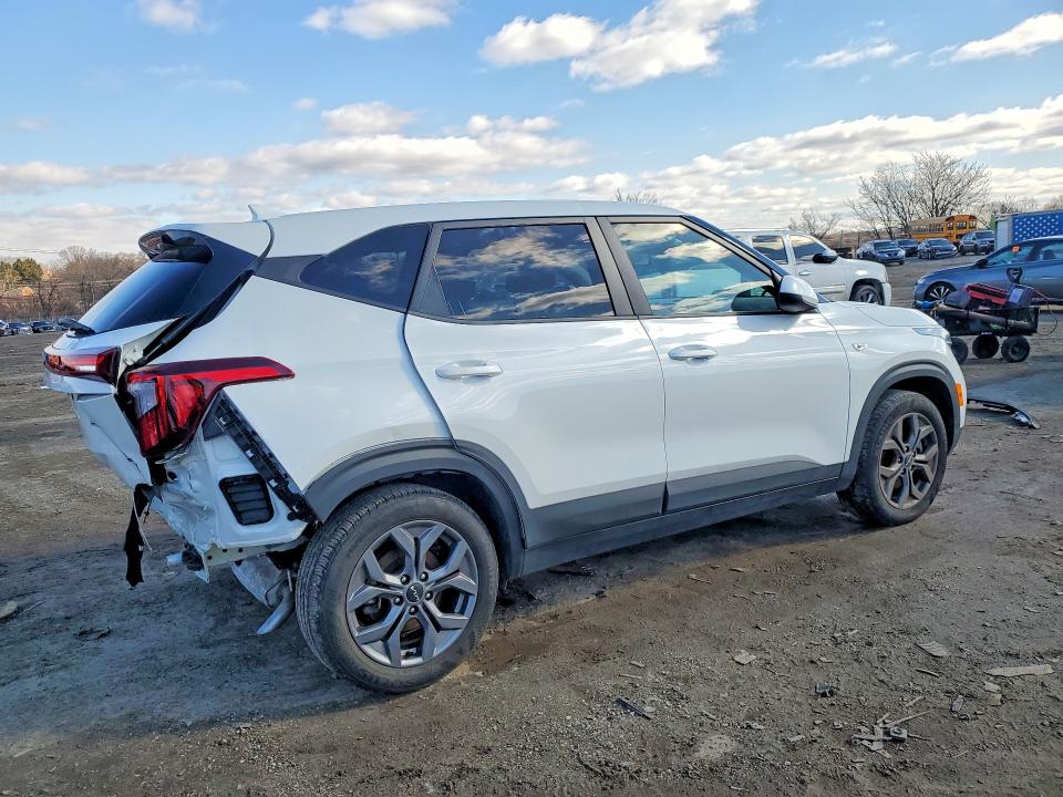 Продаж на аукціоні авто 2024 Kia Seltos, vin: KNDEPCAAXR7607750, номер лоту: 77517395