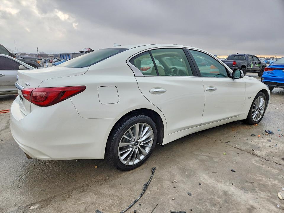 75684675 :رقم المزاد ، JN1EV7AP7KM514261 vin ، 2019 Infiniti Q50 مزاد بيع