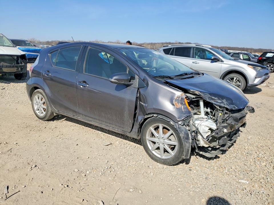 2013 Toyota Prius C მანქანა იყიდება აუქციონზე, vin: JTDKDTB38D1546700, აუქციონის ნომერი: 76624095