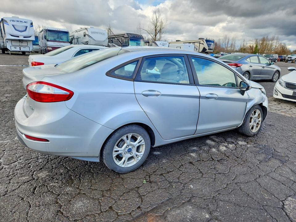 Продаж на аукціоні авто 2015 Ford Fiesta, vin: 3FADP4BJXFM136089, номер лоту: 77120255