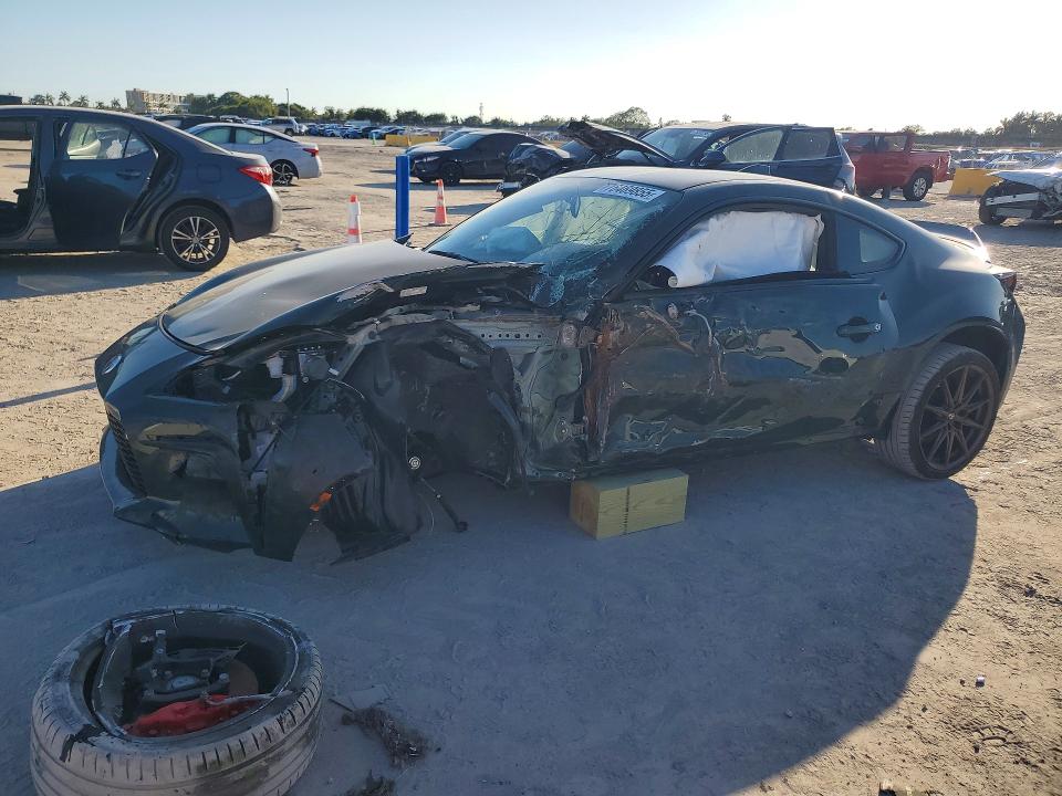 76469855 :رقم المزاد ، JF1ZNBM12S9751614 vin ، 2025 Toyota Gr 86 مزاد بيع