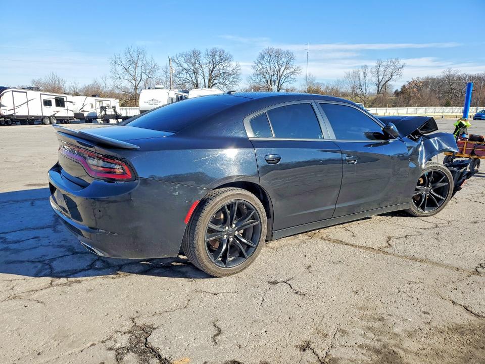 77521295 :رقم المزاد ، 2C3CDXBG2GH312755 vin ، 2016 Dodge Charger مزاد بيع