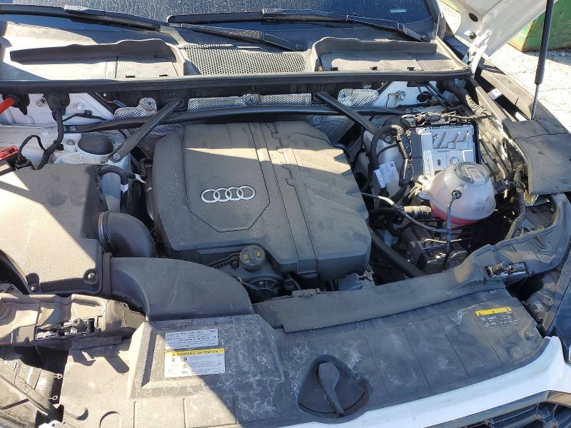 77579295 :رقم المزاد ، WA1GAAFY7R2111798 vin ، 2024 Audi Q5 مزاد بيع