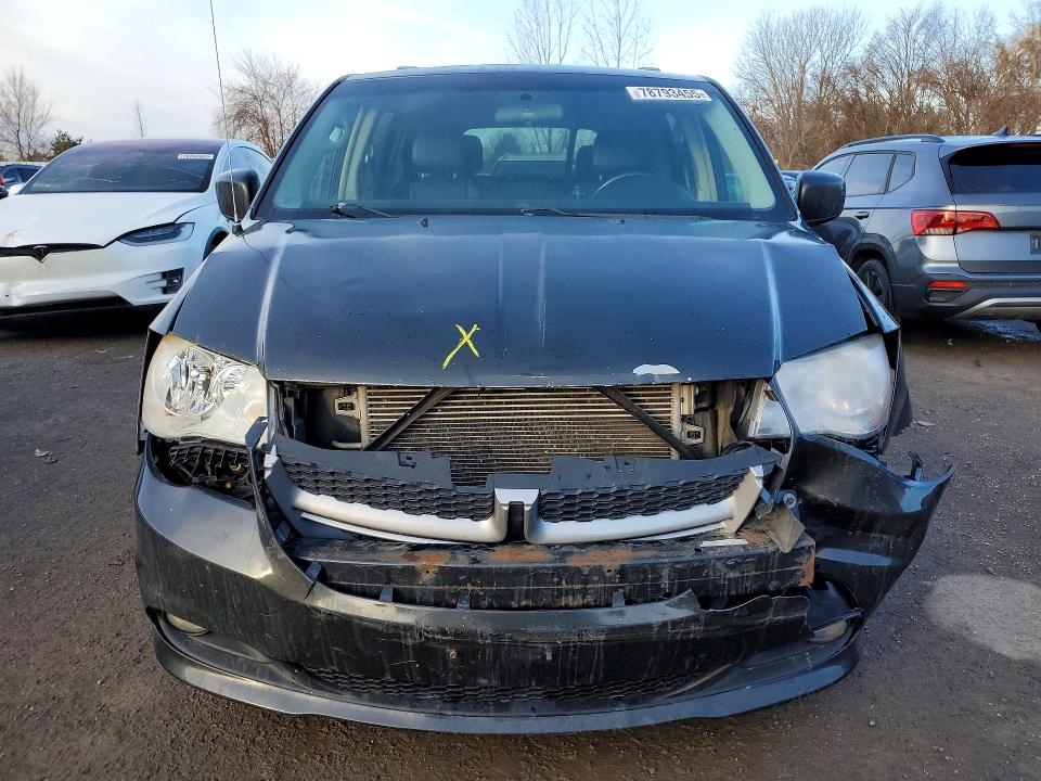 78793455 :رقم المزاد ، 2D4RN5DG9BR695989 vin ، 2011 Dodge Grand Caravan مزاد بيع