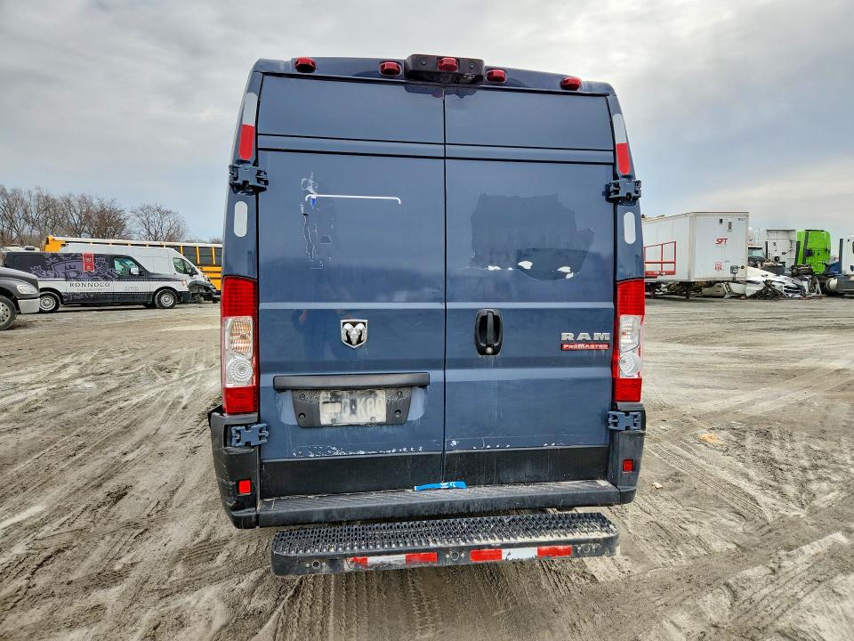 77664545 :رقم المزاد ، 3C6FRVJG9ME500977 vin ، 2021 Ram Promaster 3500 مزاد بيع