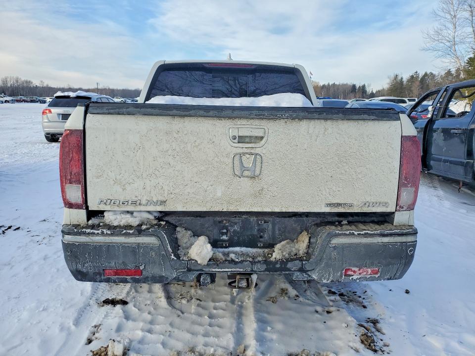 Продажа на аукционе авто 2018 Honda Ridgeline, vin: 5FPYK3F72JB501517, номер лота: 75258685
