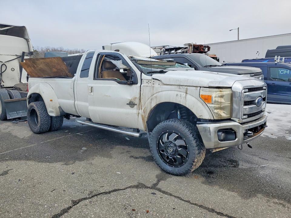 Auction sale of the 2015 Ford F350, vin: 1FT8X3DT0FEB67376, lot number: 77792385