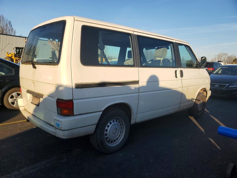 Продажа на аукционе авто 1993 Volkswagen Eurovan Gl, vin: WV2KC0702PH021466, номер лота: 75804525