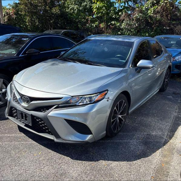 Aukcja sprzedaży 2020 Toyota Camry, vin: 4T1G11AK2LU303999, numer aukcji: 79281575