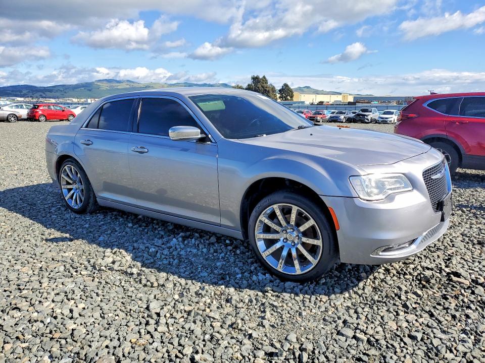 2015 Chrysler 300 მანქანა იყიდება აუქციონზე, vin: 2C3CCAAG1FH792674, აუქციონის ნომერი: 78287725
