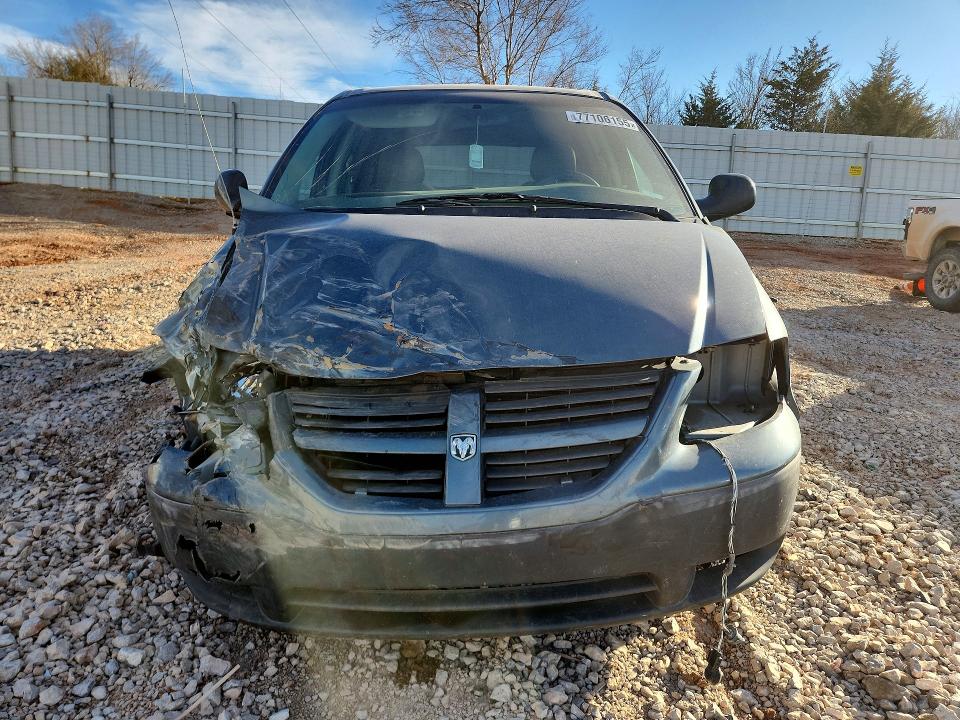 77106155 :رقم المزاد ، 1D4GP25B06B743841 vin ، 2006 Dodge Caravan مزاد بيع