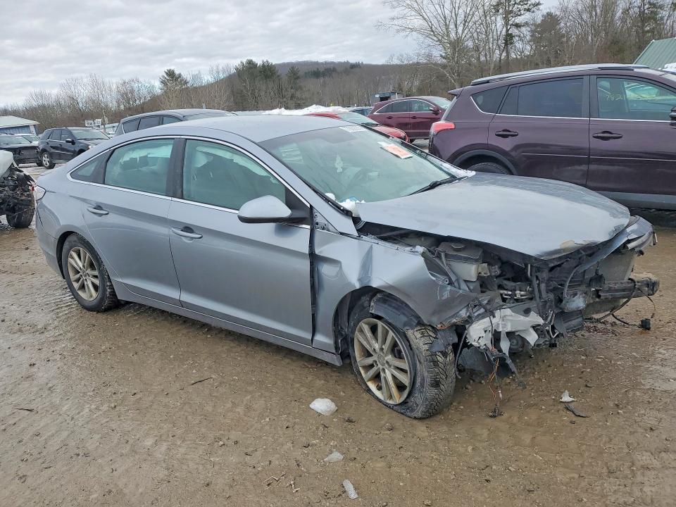 2015 Hyundai Sonata მანქანა იყიდება აუქციონზე, vin: 5NPE24AFXFH064231, აუქციონის ნომერი: 77660635