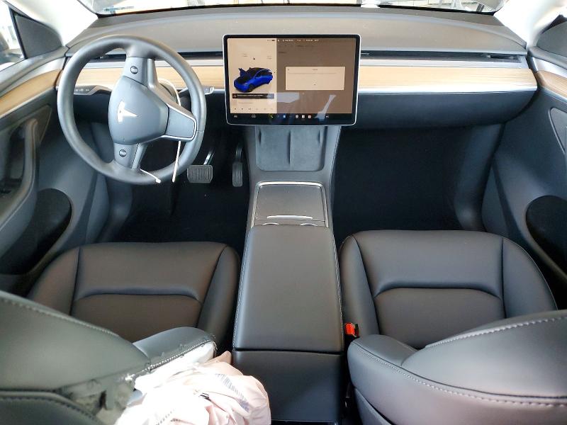 2025 Tesla Model Y მანქანა იყიდება აუქციონზე, vin: 7SAYGDED2SF274082, აუქციონის ნომერი: 77308705