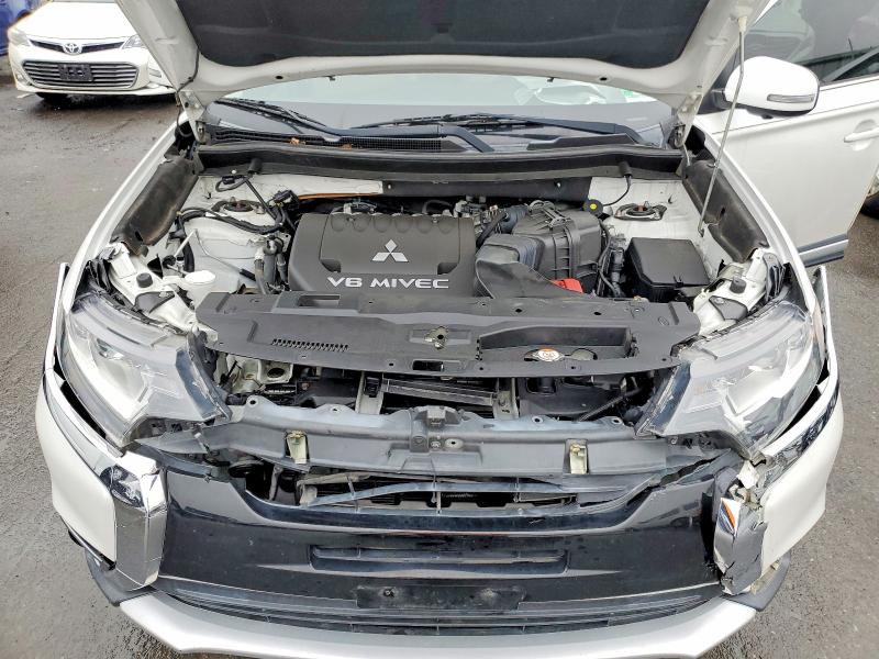 Продаж на аукціоні авто 2018 Mitsubishi Outlander, vin: JA4JZ4AX5JZ059095, номер лоту: 76393735