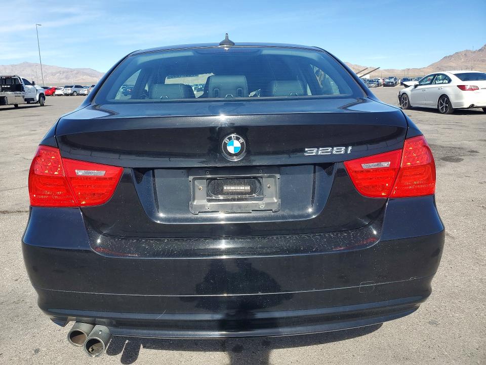 2011 Bmw 328 მანქანა იყიდება აუქციონზე, vin: WBAPH5G50BNM83451, აუქციონის ნომერი: 78871095