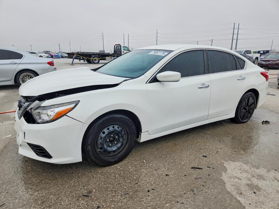 Продажа на аукционе авто 2016 Nissan Altima, vin: 1N4AL3AP9GC224679, номер лота: 79067775
